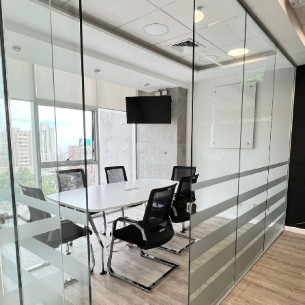 Captura de pantalla 2024-10-14 a la(s) 17.58.43