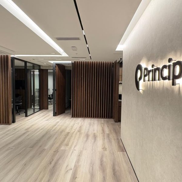 WhatsApp Image 2025-03-12 at 09.27.36